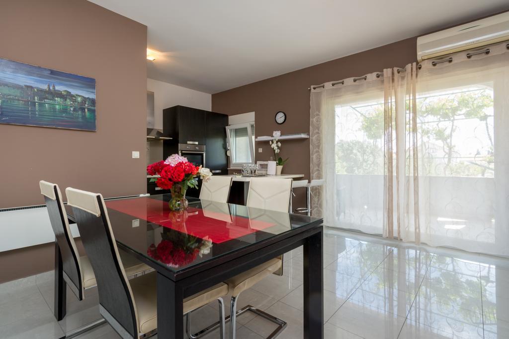 Apartman Verica Trogir Buitenkant foto