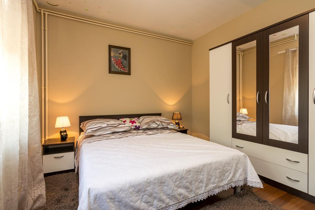 Apartman Verica Trogir Buitenkant foto